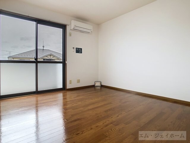 リビングタウン水口　Ｂ棟の物件内観写真