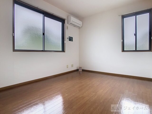 リビングタウン水口　Ｂ棟の物件内観写真