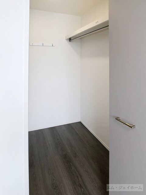 Palais Poire（パレ・ポワール）　A棟の物件内観写真