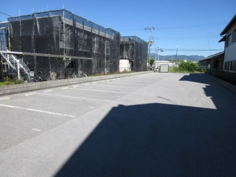 グランモア高宮の物件外観写真