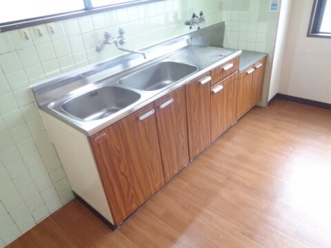 中村マンションの物件内観写真