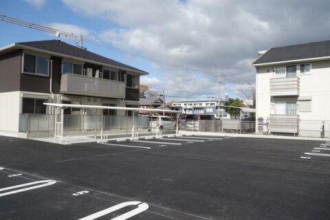 ティーガーデンヴィレッジ　Bの物件外観写真