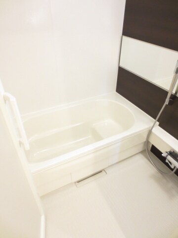 エーリ・フノマージュの物件内観写真