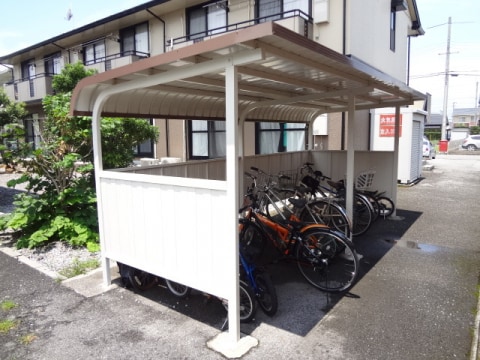 サニーハウスの物件外観写真