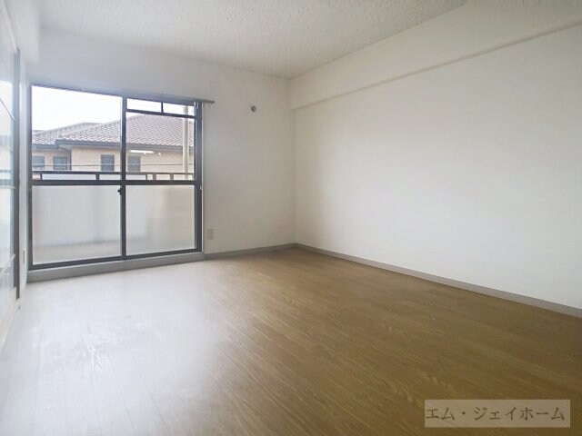 サンティーユＡＳＡＨＩの物件内観写真