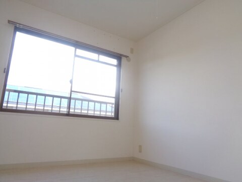 グランベールJINの物件内観写真