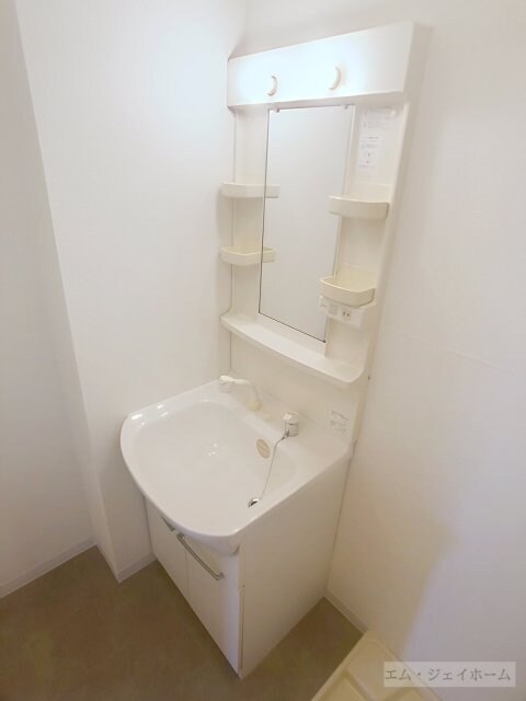 リストワール甲西の物件内観写真