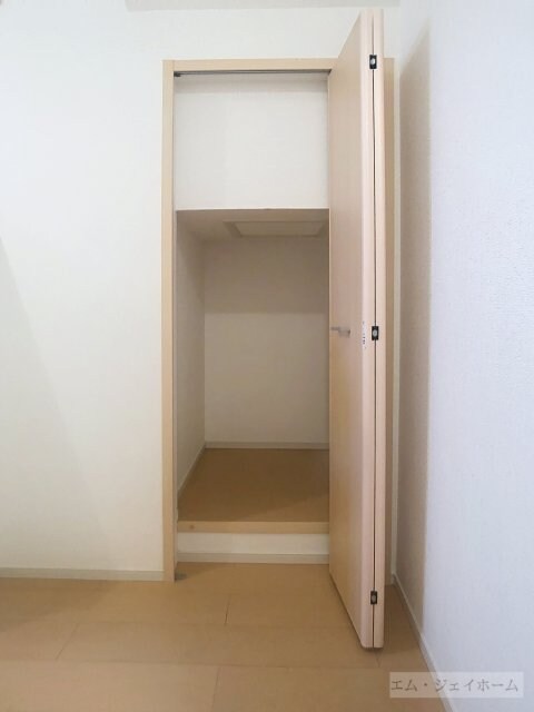 ヒルズイッセイⅡの物件内観写真