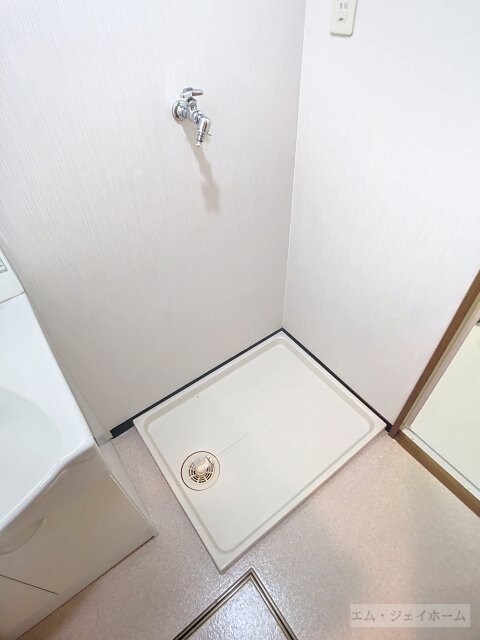 エルミナコート八日市の物件内観写真