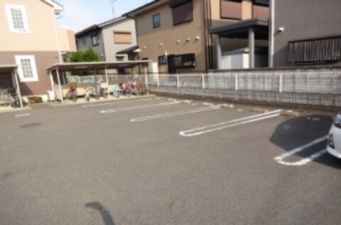 ラルジュの物件外観写真