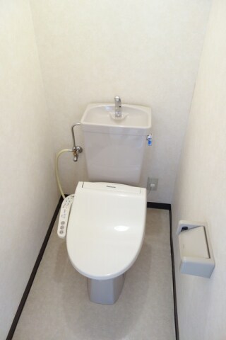 ヴィラバーデンバーデンの物件内観写真