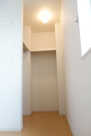 サンライズ・エイトの物件内観写真