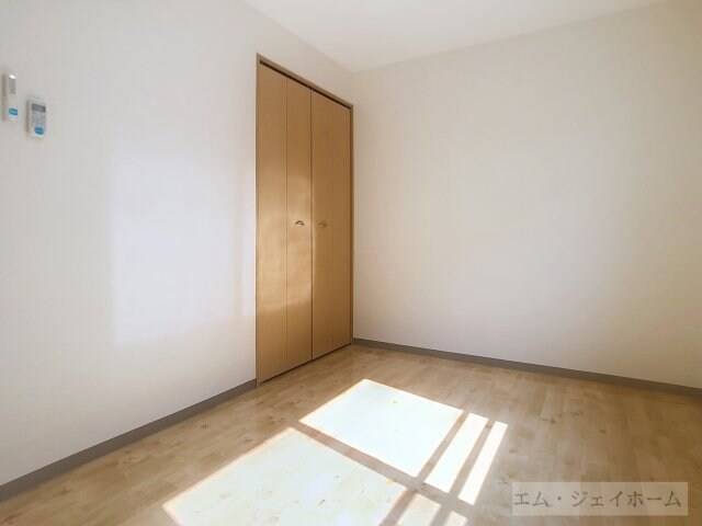 シャトレー六番館の物件内観写真