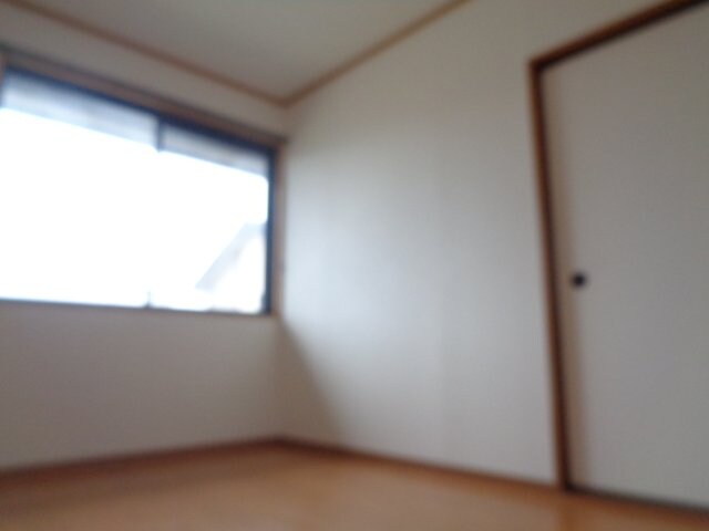 メゾン・ラ・コート弐番館の物件内観写真