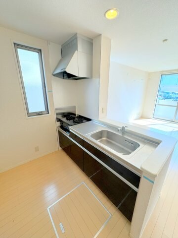 Strawberry  fields叶夢 弐番館の物件内観写真