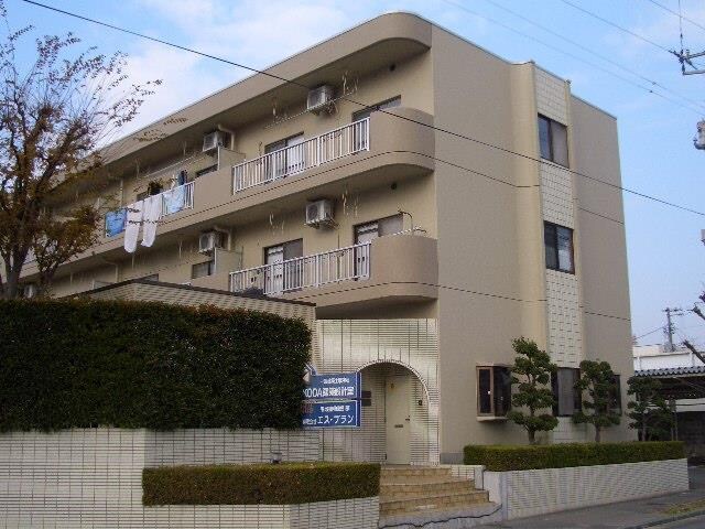 サングリーンハイツの物件外観写真