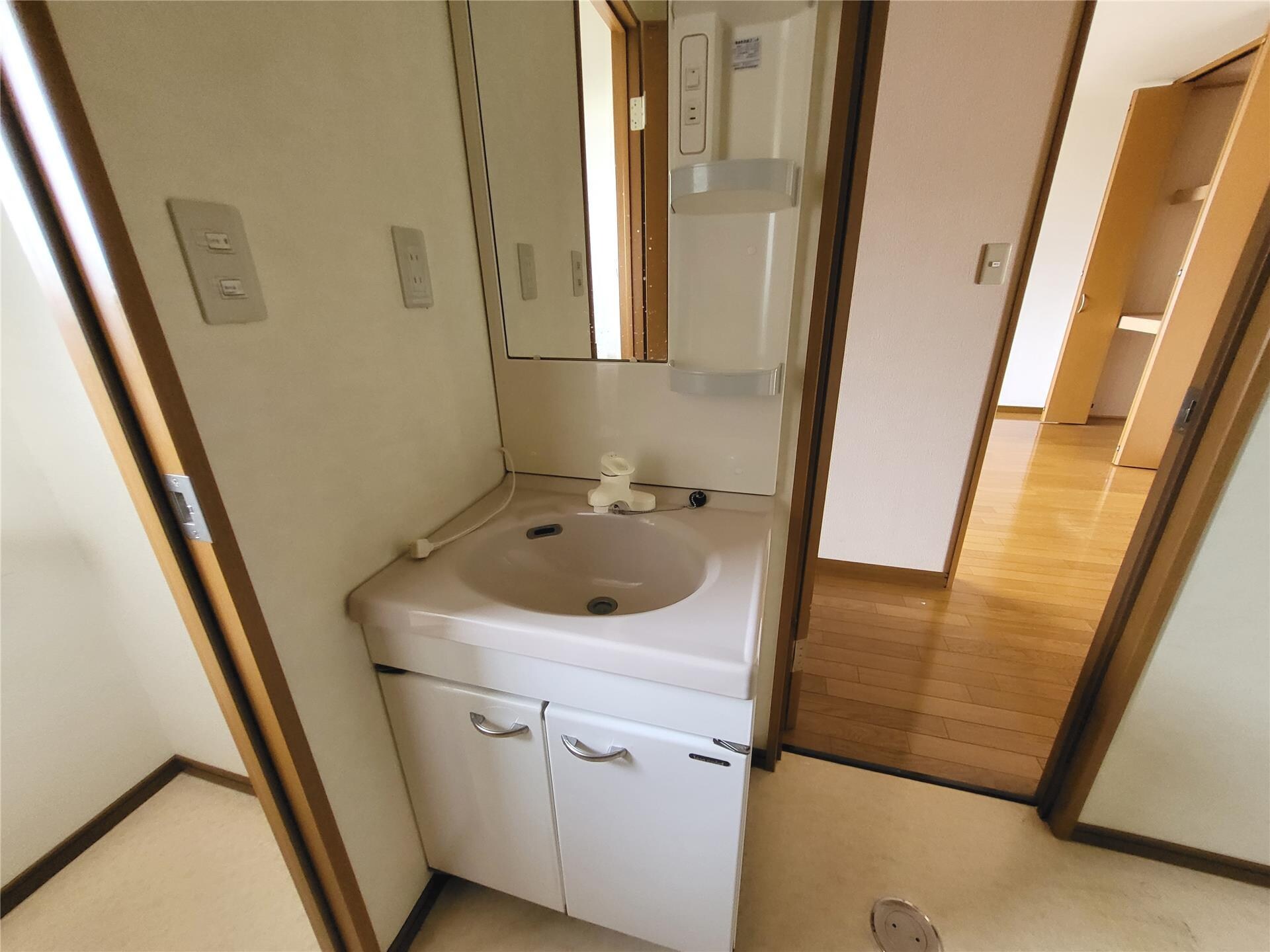 サングリーンハイツの物件内観写真