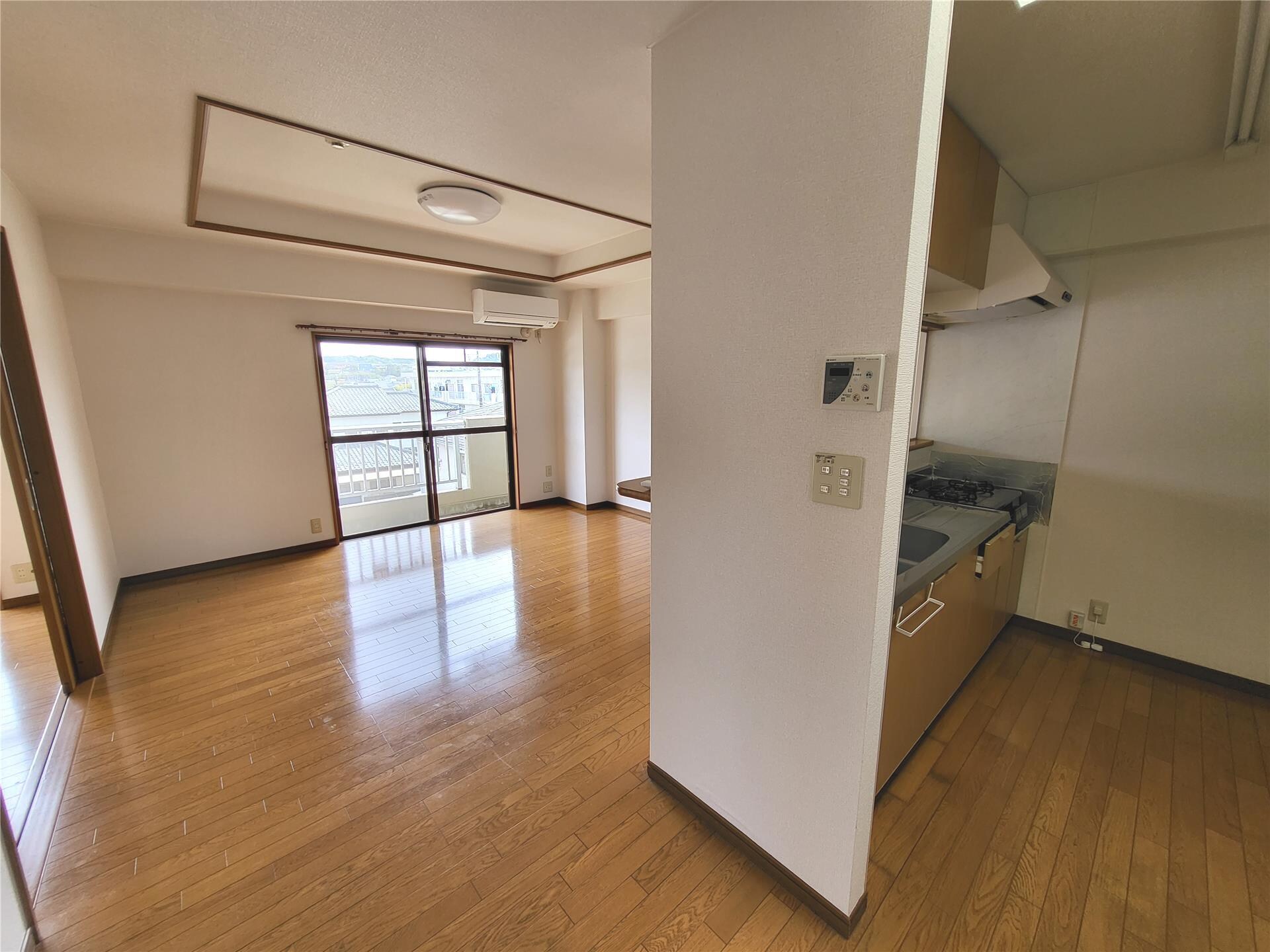 サングリーンハイツの物件内観写真