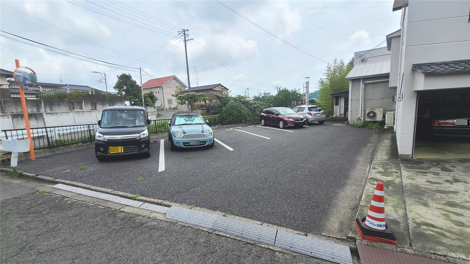 高坂台ハイツの物件外観写真