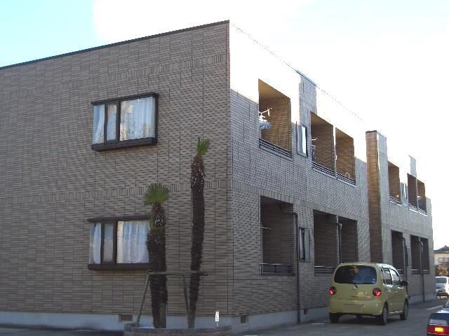 パロスおじまの物件外観写真