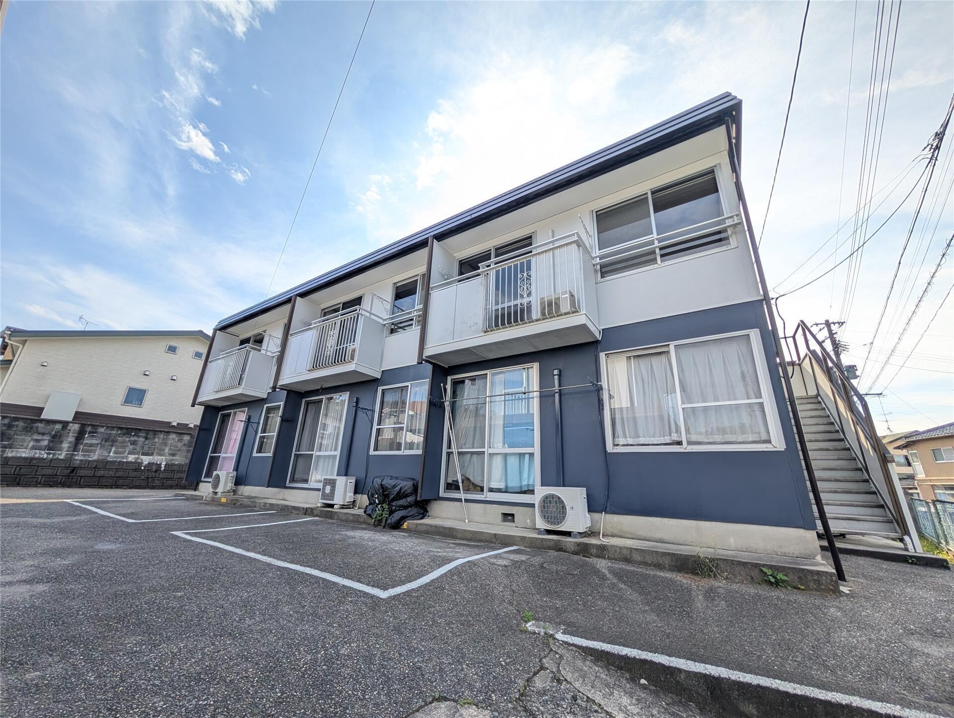 コーポ中山の物件外観写真