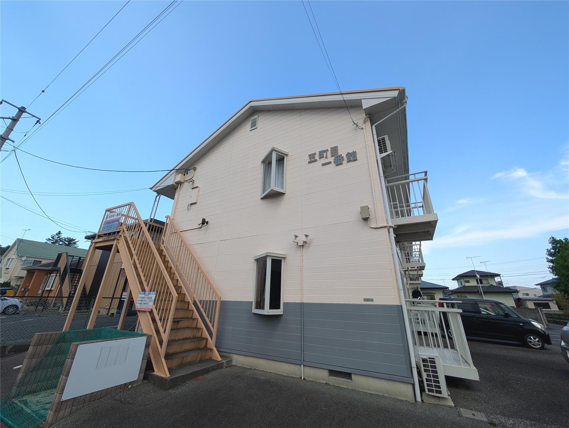 五町目一番館の物件外観写真