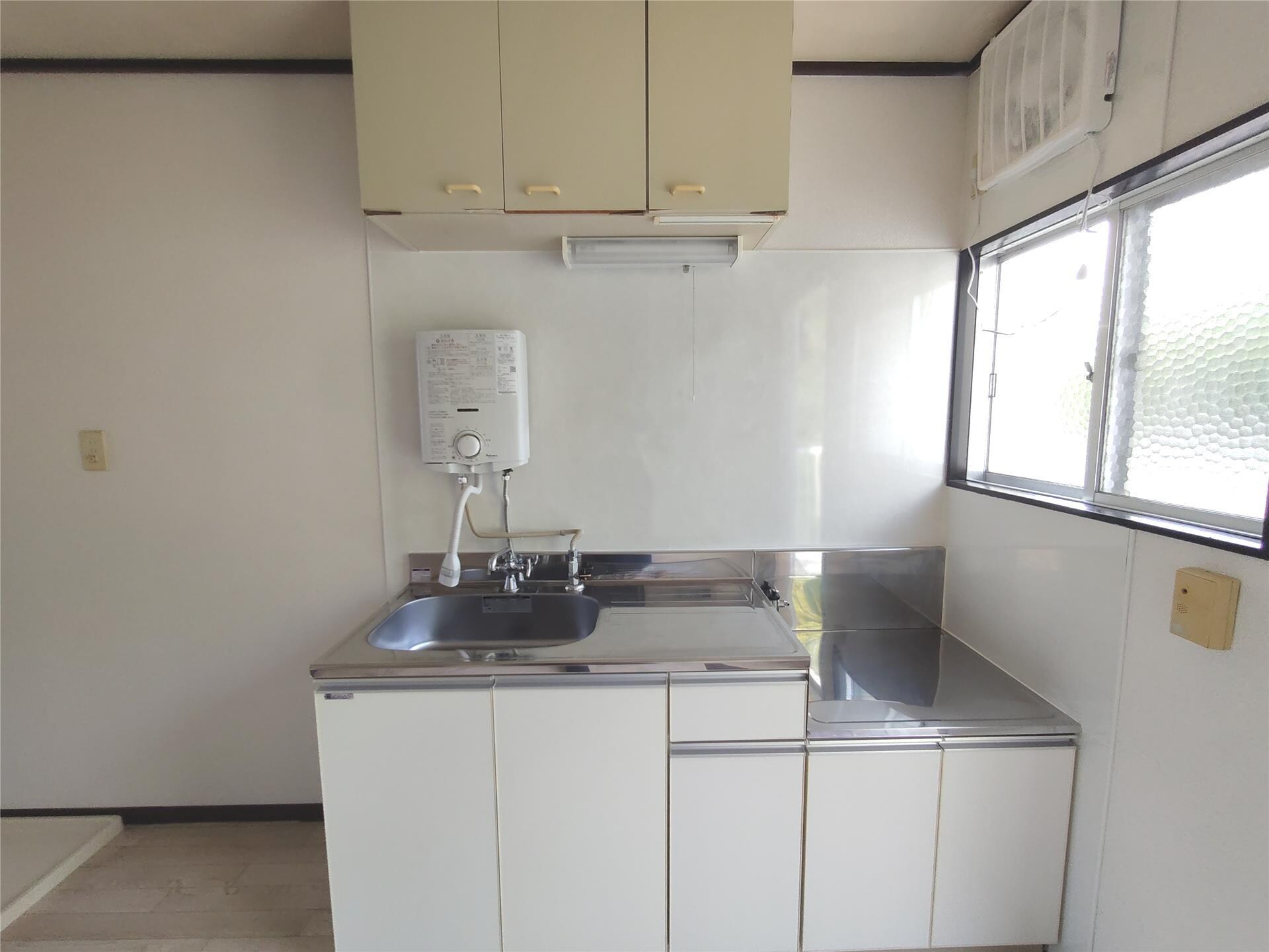 ロイヤルヒルズ3の物件内観写真