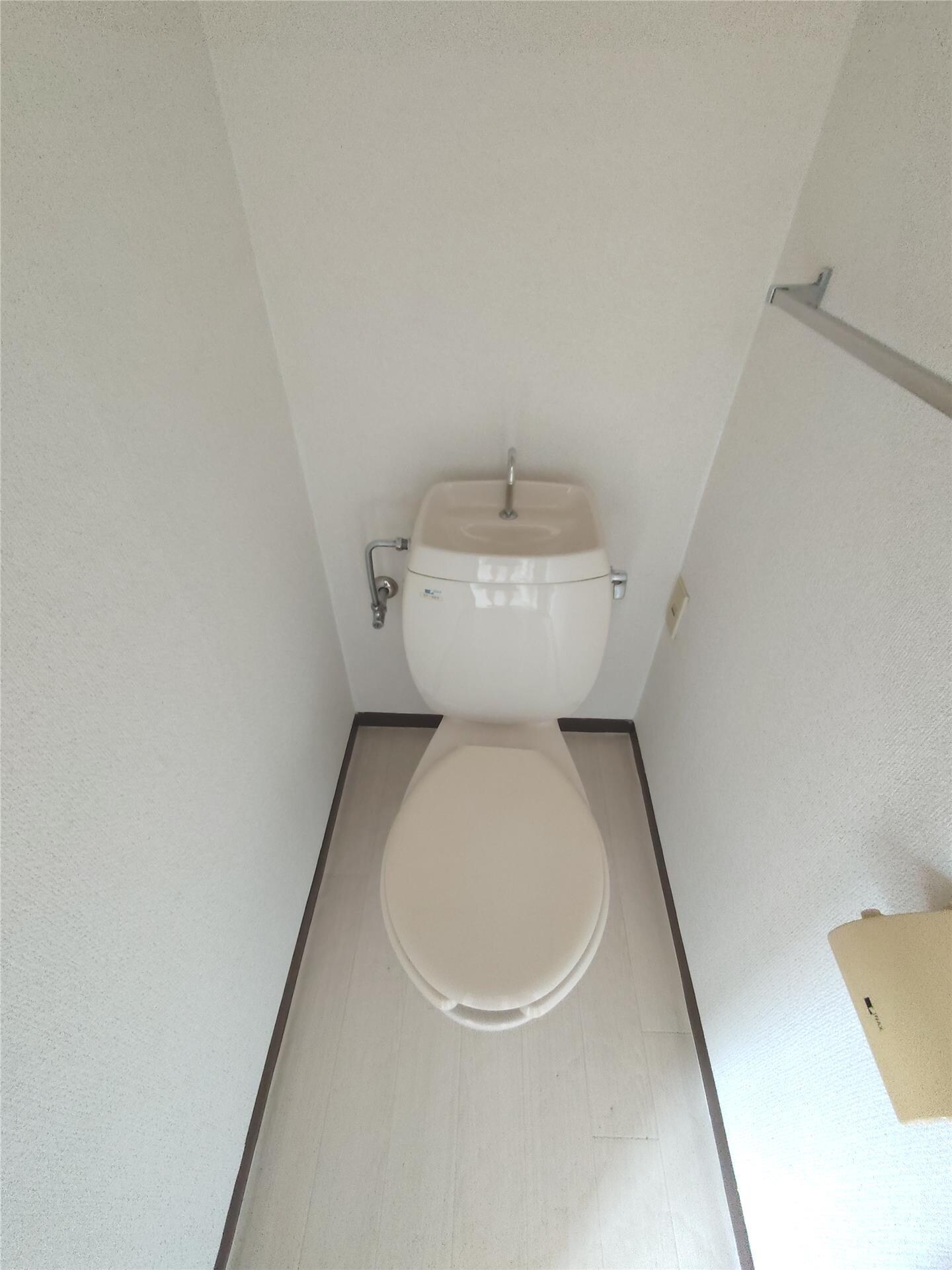 ロイヤルヒルズ3の物件内観写真