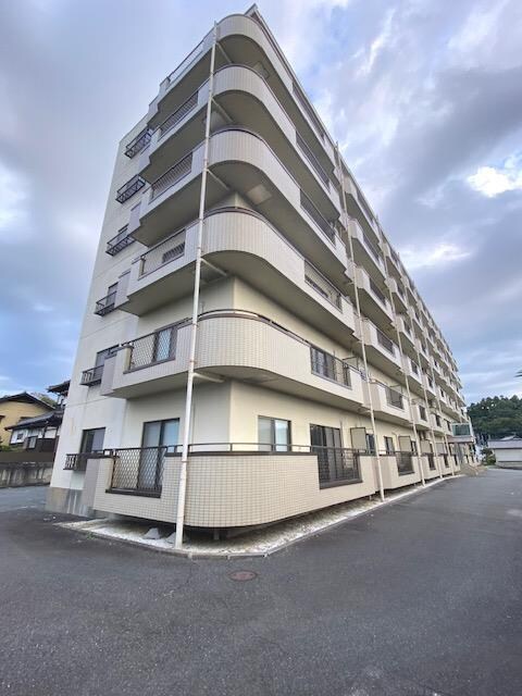 田中マンションの物件外観写真