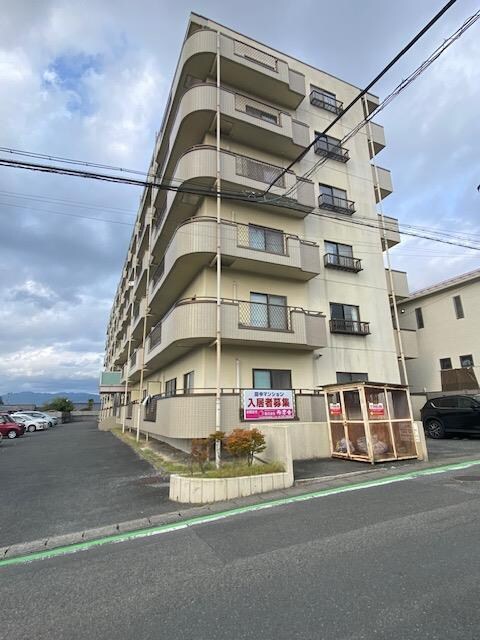 田中マンションの物件外観写真