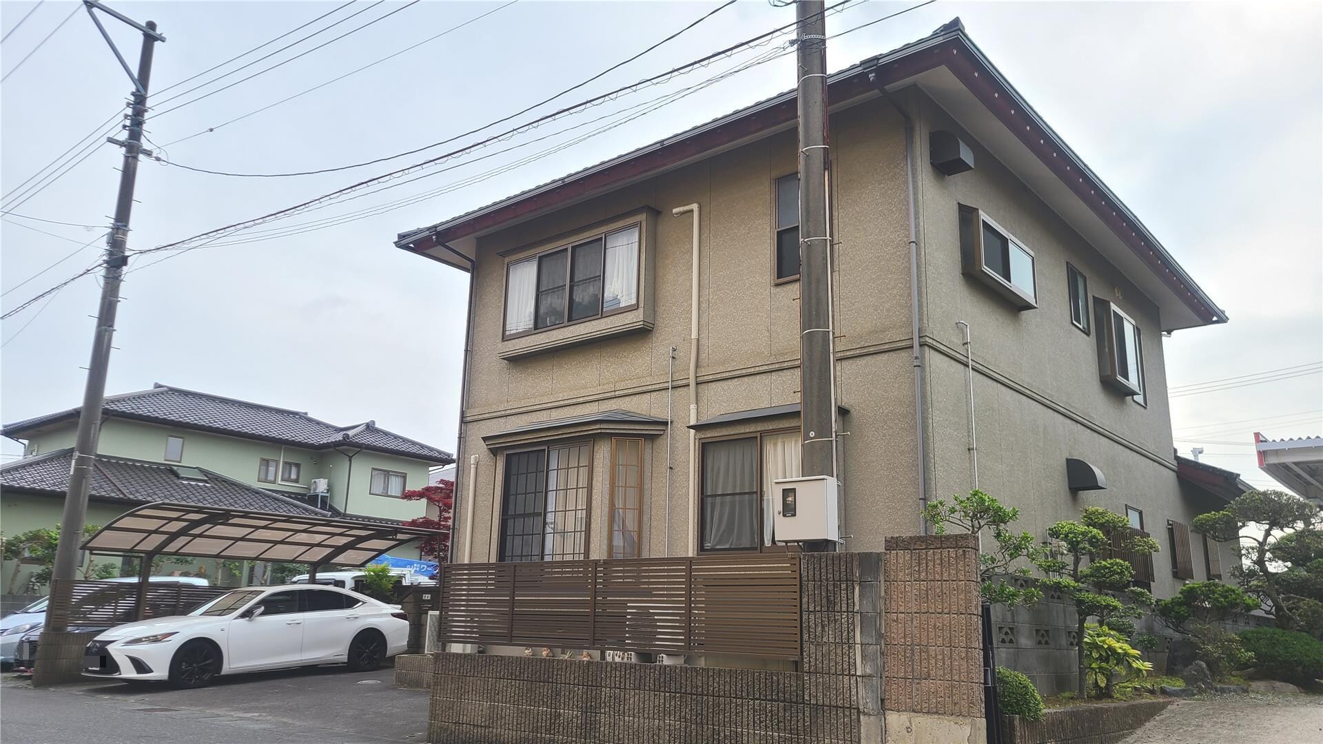 泉滝尻三丁目荒木貸家の物件外観写真