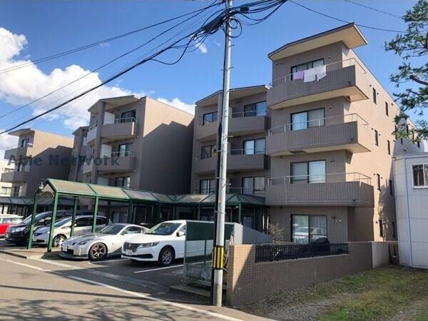 カピテーヌ円山の物件外観写真