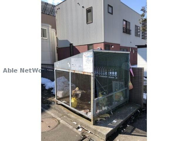 カピテーヌ円山の物件外観写真