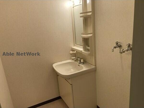 カピテーヌ円山の物件内観写真