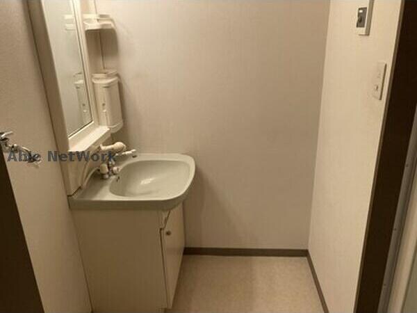 カピテーヌ円山の物件内観写真