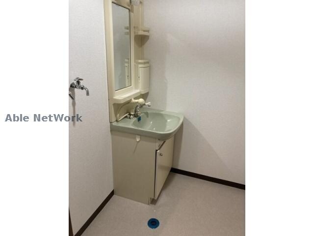 カピテーヌ円山の物件内観写真