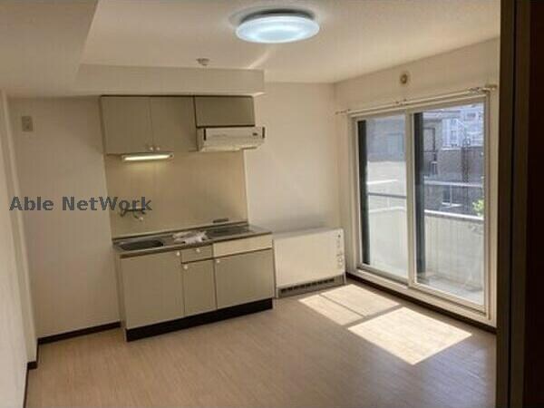 カピテーヌ円山の物件内観写真