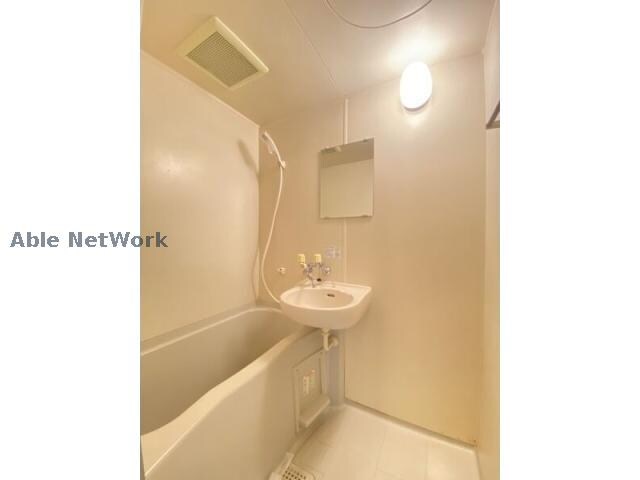 カピテーヌ円山の物件内観写真