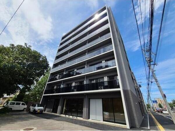 スペチアーレ４２０の物件外観写真