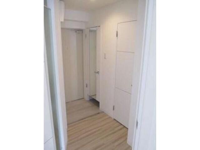 コローレ知事公館前の物件内観写真