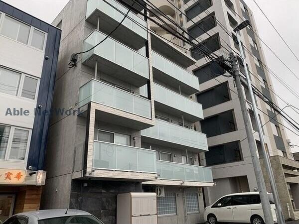 City　Premier(シティプレミア)北6条の物件外観写真