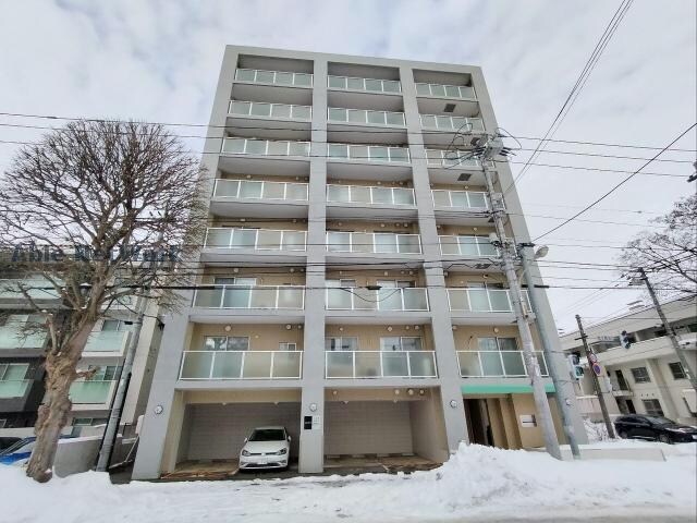 フィール円山の物件外観写真