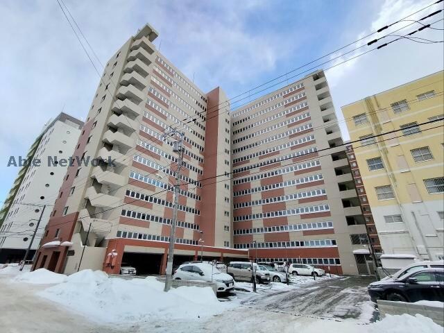 パークアクシス札幌植物園前の物件外観写真