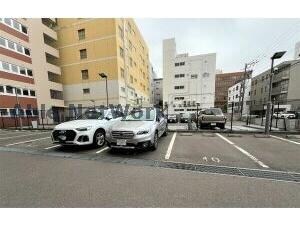 パークアクシス札幌植物園前の物件外観写真