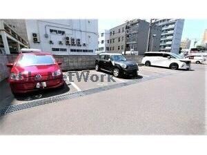 パークアクシス札幌植物園前の物件外観写真