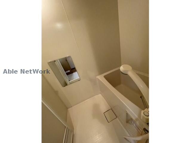 ターフサイド桑園の物件内観写真