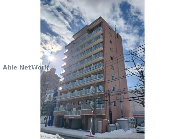 メープル北円山の物件外観写真