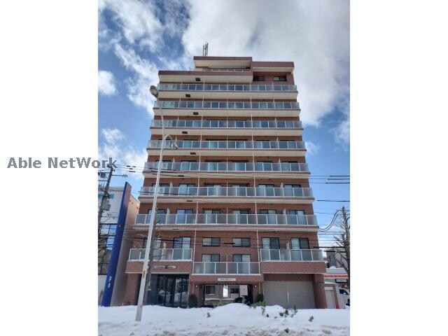 メープル北円山の物件外観写真