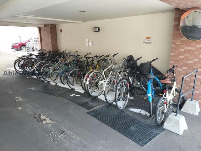 メープル北円山の物件外観写真