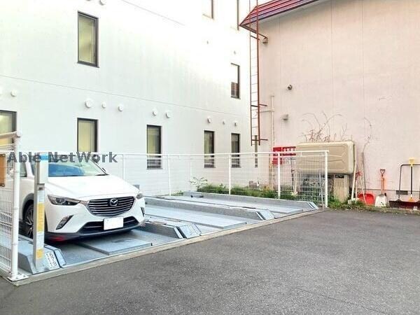 メープル北円山の物件外観写真